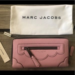 NWT Marc Jacobs Haze Wallet / small clutch